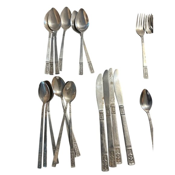 Vintage Oxford Hall OXH69 Stainless Flatware Set 46-Piece - Picture 3 of 10
